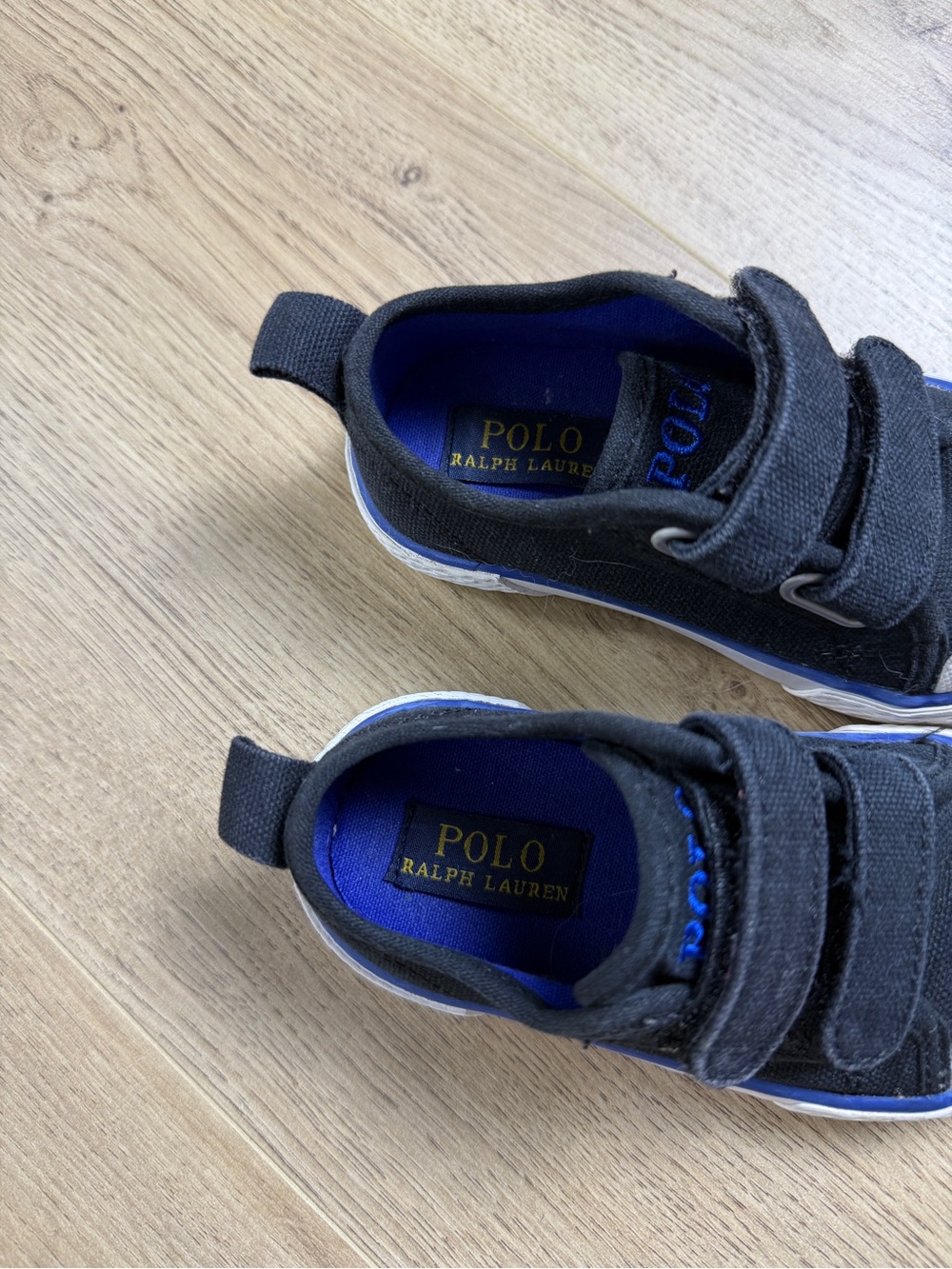 Polo by Ralph Lauren Black Canvas Kids Sneakers with Blue Logo - Picture 2 of 8